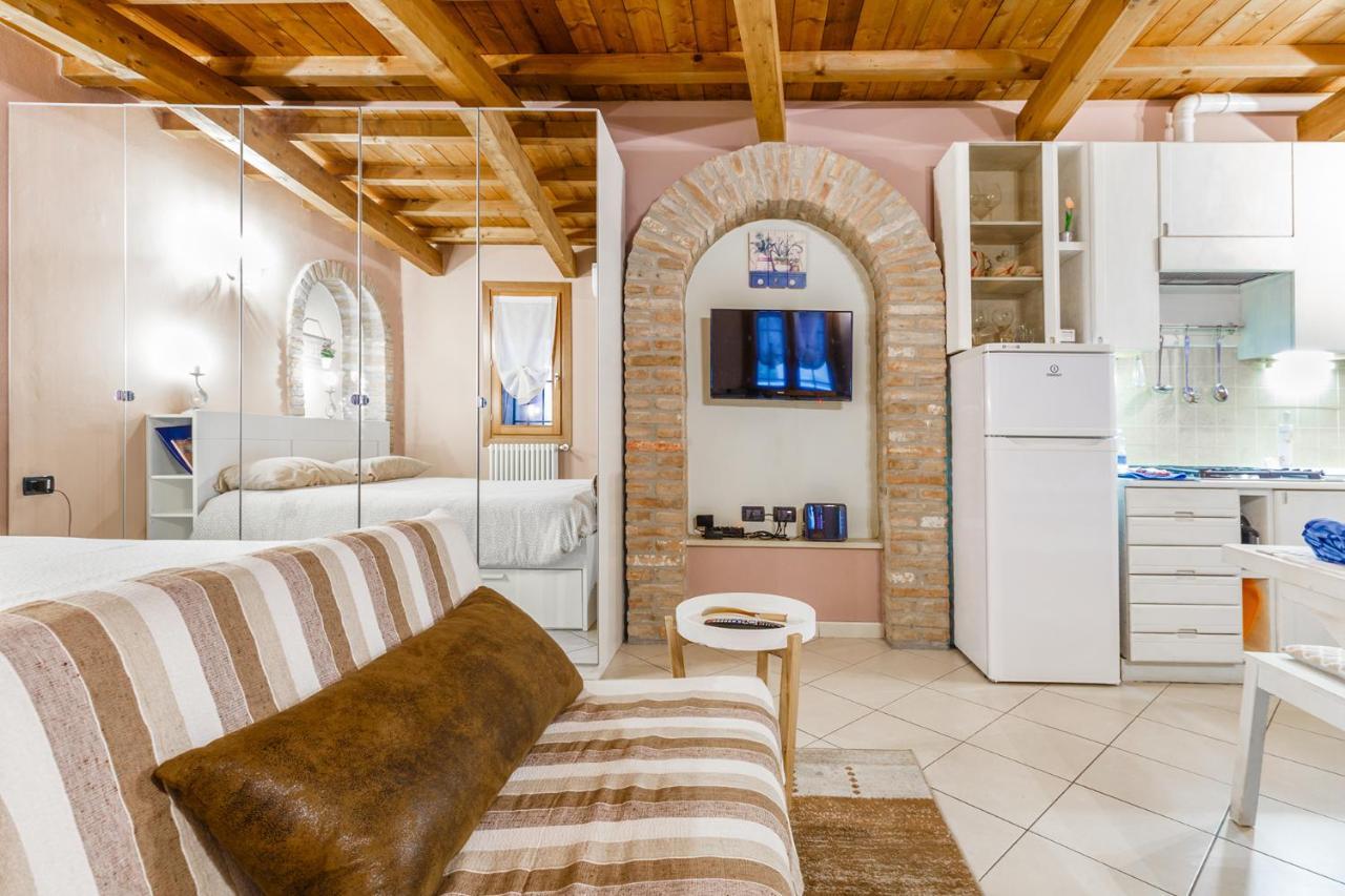 Ferienwohnung Nell'Antico Ghetto Ebraico Ferrara Exterior foto