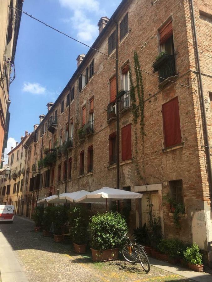 Ferienwohnung Nell'Antico Ghetto Ebraico Ferrara Exterior foto